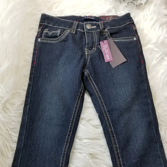 NWT Yaso Cuffed Cropped Sparkle Jeans, size 6 - Picture 3 of 4